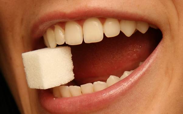 نشانه های دندان و لثه سالم
